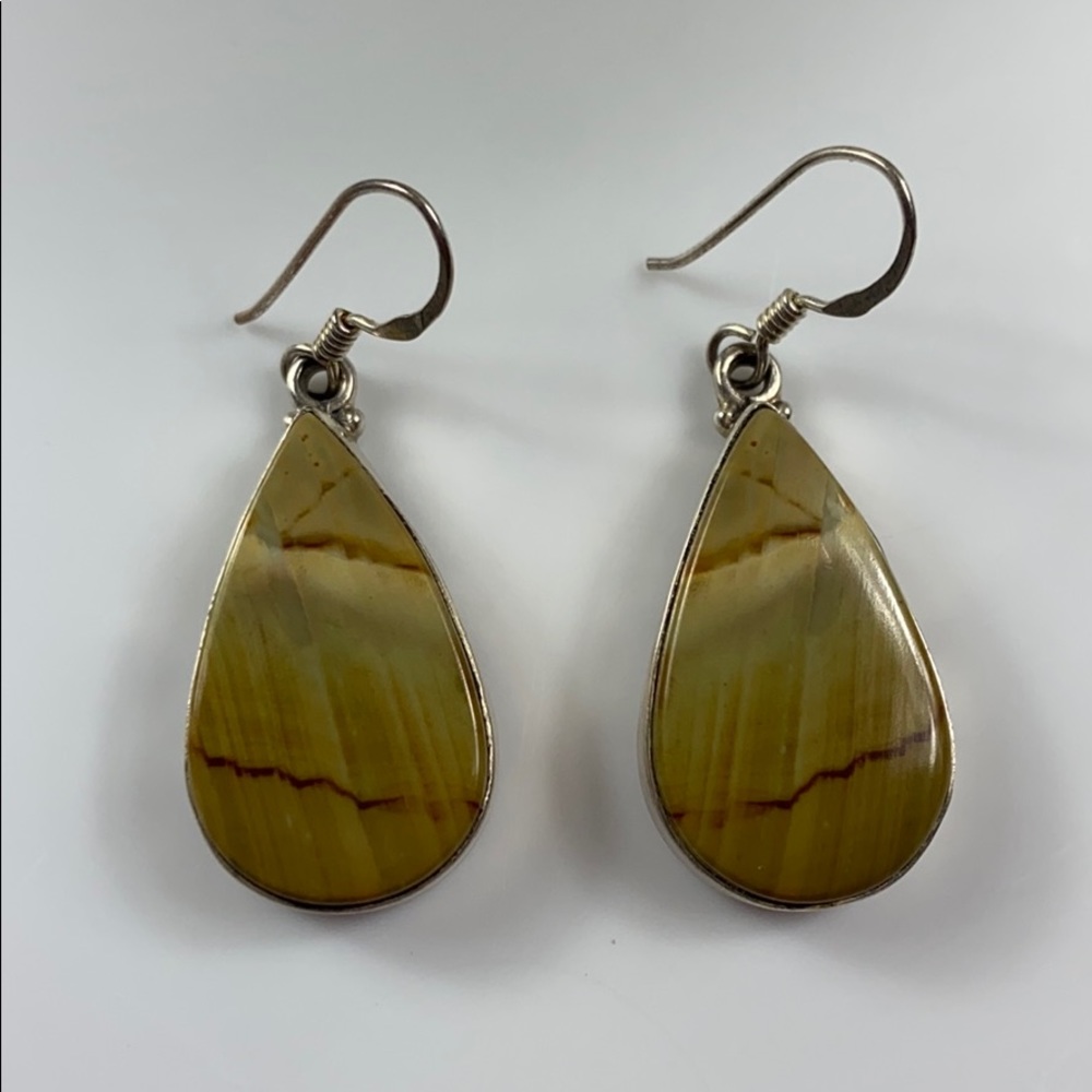 Sterling Silver green gemstone teardrop earrings - Picture 1 of 3